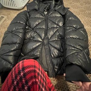 Got this for my boyfriend not his size he wore it once to the movies last winter